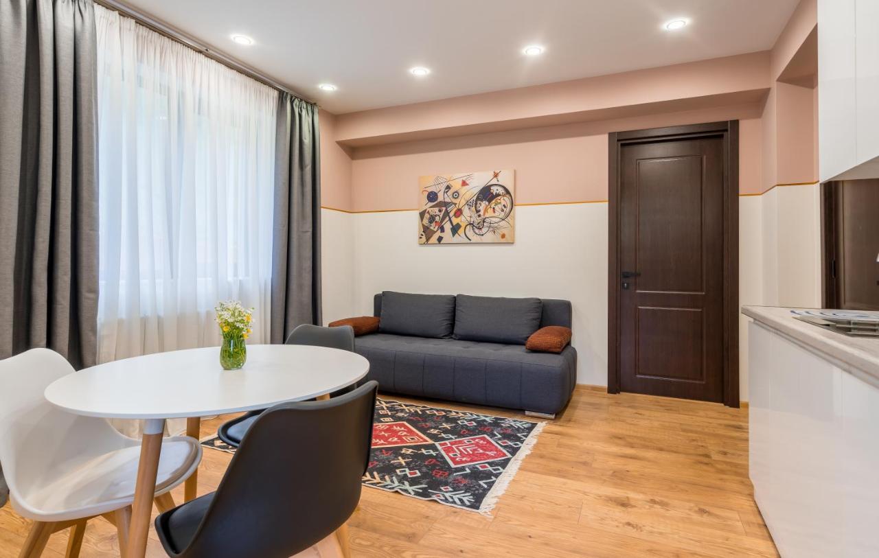 Devdaraki Apartments Stepancminda Exteriér fotografie