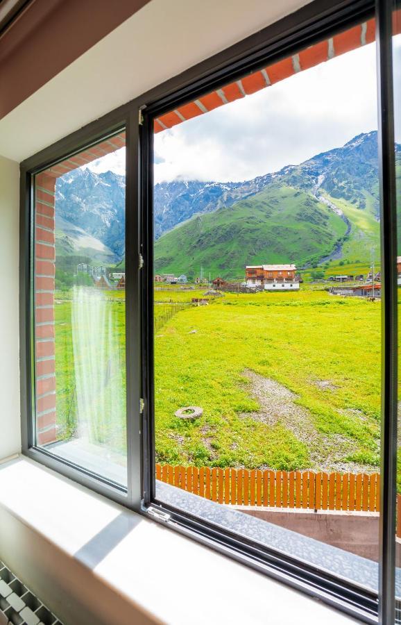 Devdaraki Apartments Stepancminda Exteriér fotografie